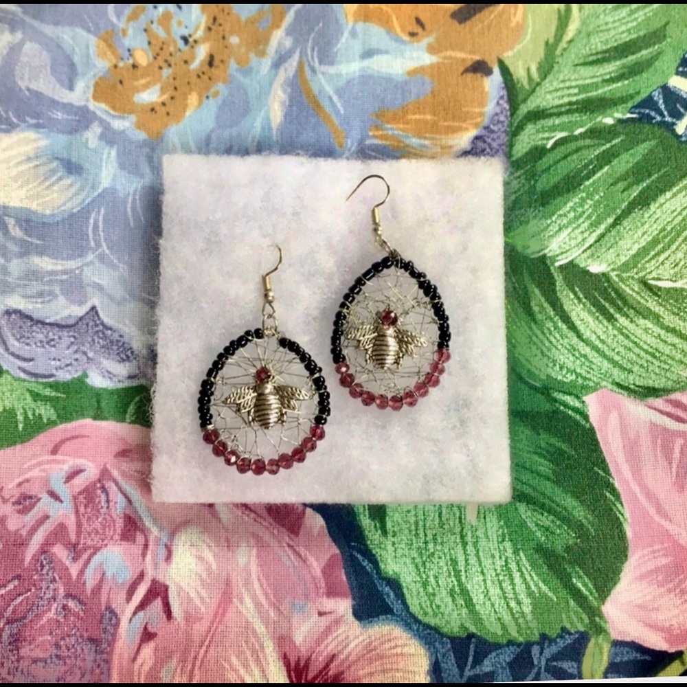 Sterling silver weaved bumble bee earrings